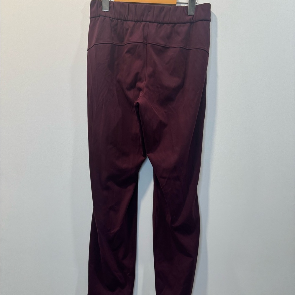 Lululemon On the Fly 7/8 Pant
Dark Adobe - Picture 5 of 11